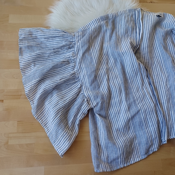 {Universal Thread} Bell Sleeve Open Front Top - Picture 5 of 5